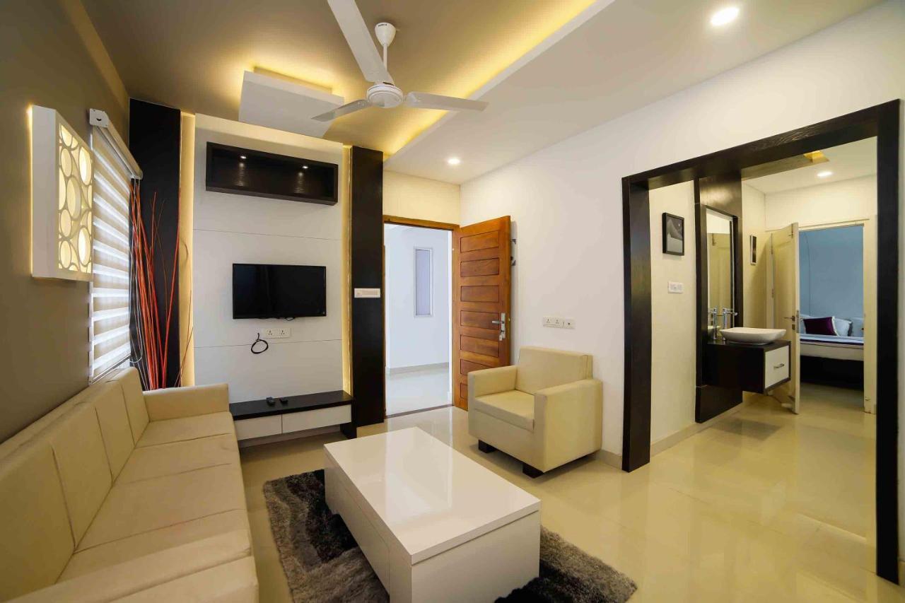 Ambalath Maple Leaves Home Guruvayur Bagian luar foto