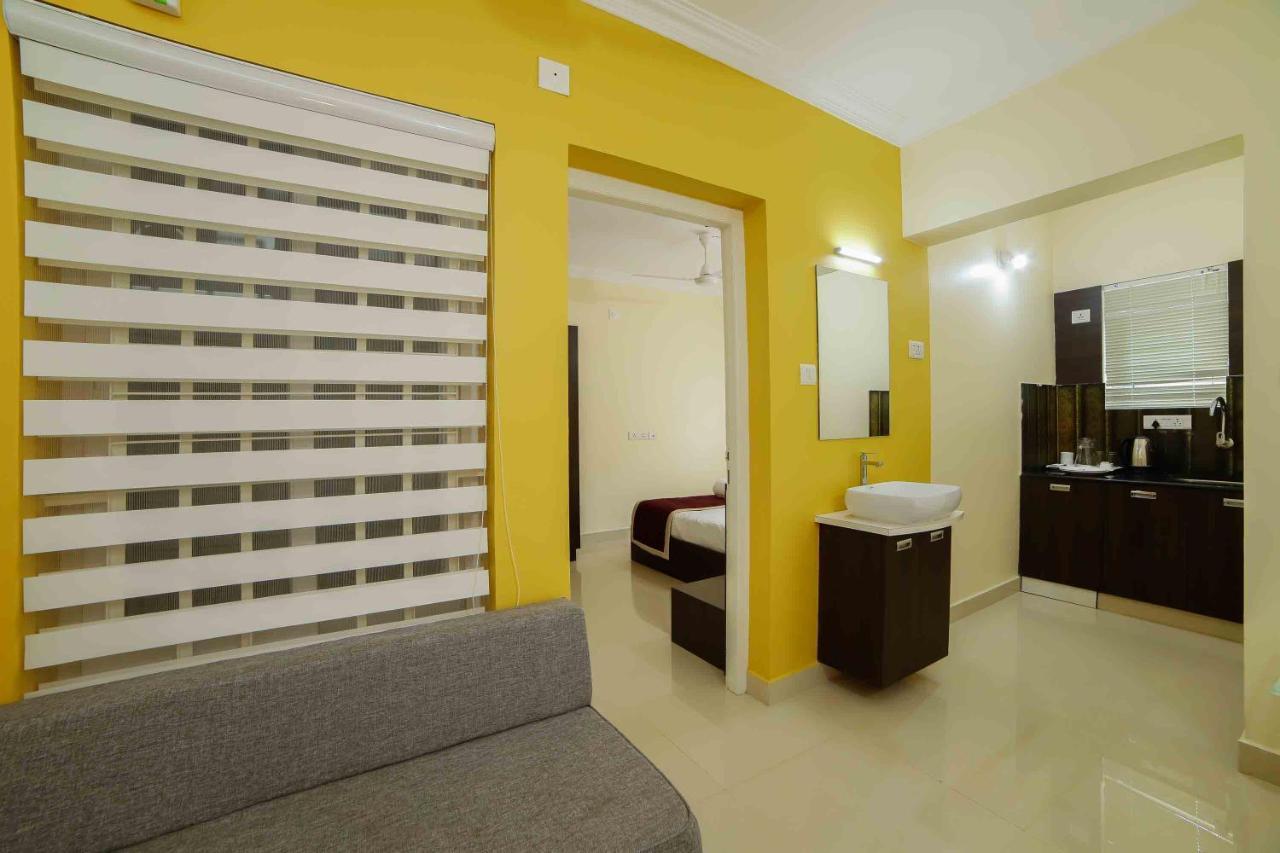 Ambalath Maple Leaves Home Guruvayur Bagian luar foto