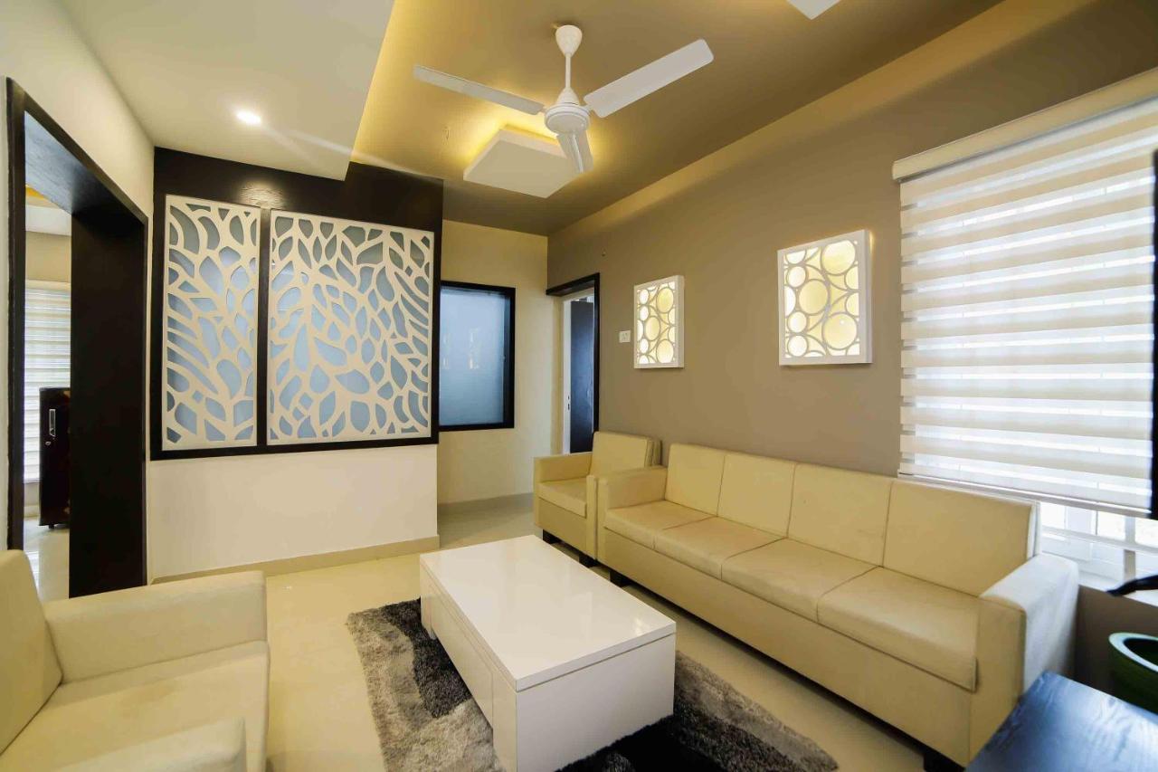 Ambalath Maple Leaves Home Guruvayur Bagian luar foto