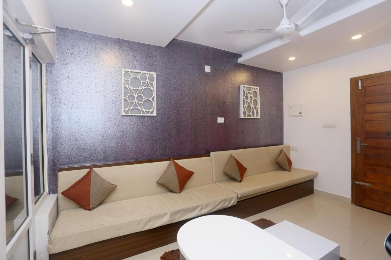 Ambalath Maple Leaves Home Guruvayur Bagian luar foto