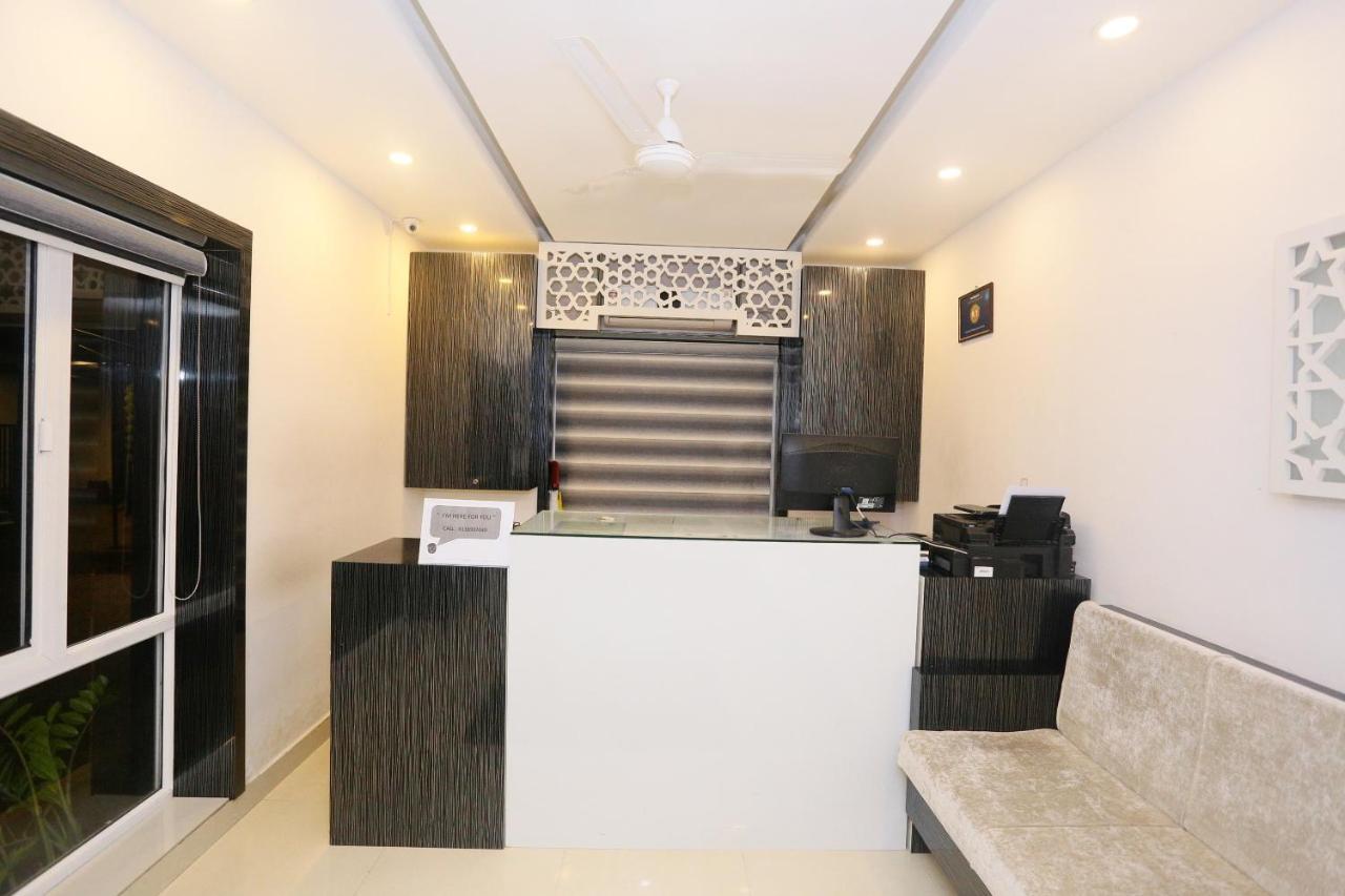 Ambalath Maple Leaves Home Guruvayur Bagian luar foto